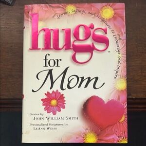 Hugs for Mom Book